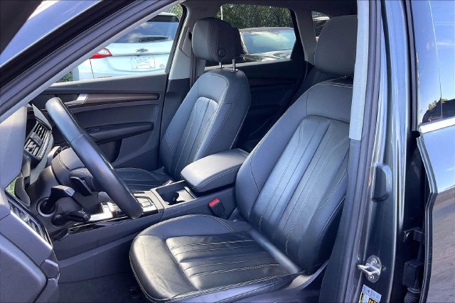 Certified 2023 Audi Q5 2.0T Premium w/ Convenience Package AWD/4WD image 25