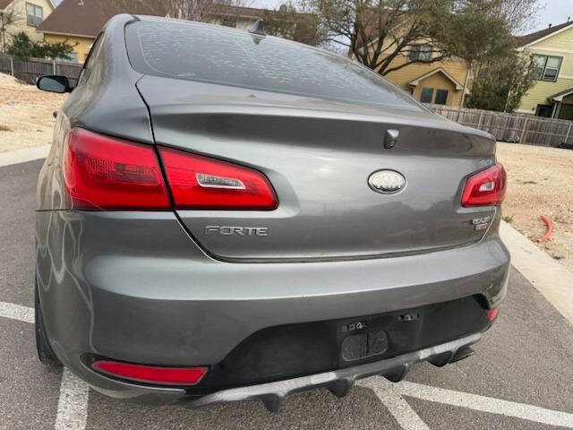 Used 2014 Kia Forte Koup SX w/ SX Premium Package FWD image 11