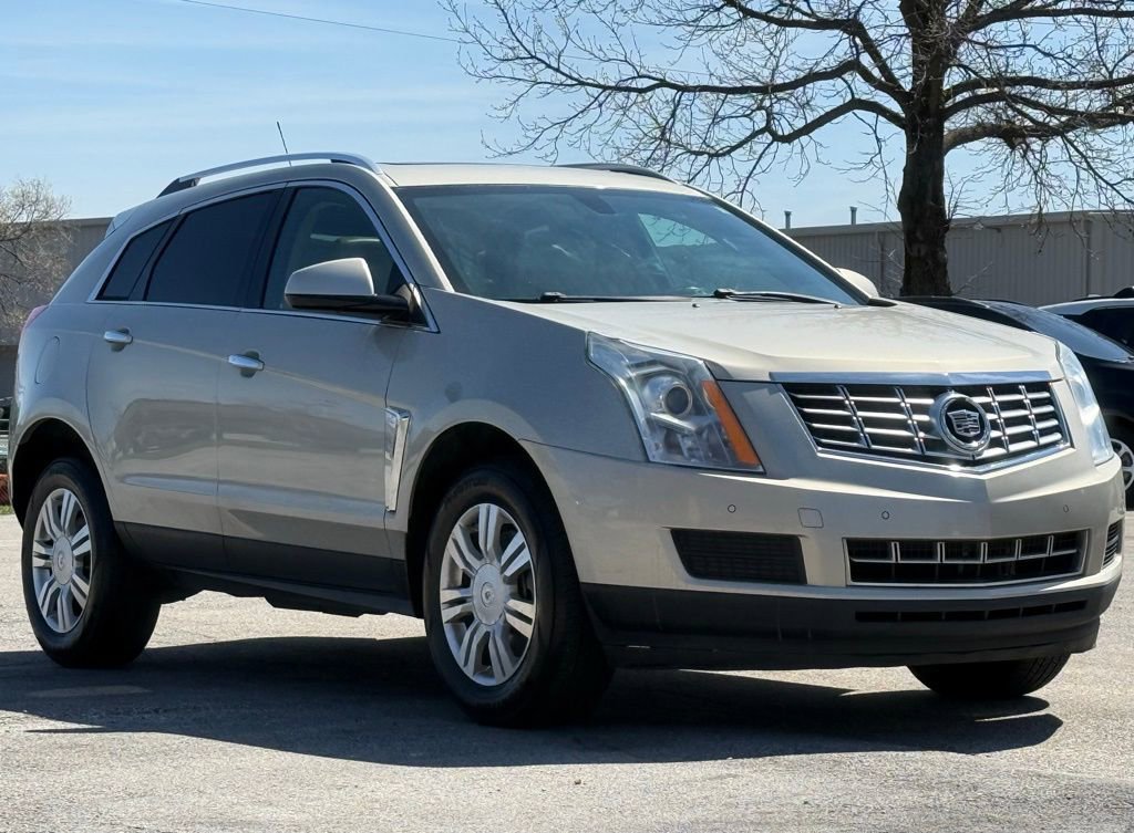 Used 2016 Cadillac SRX Luxury image 7