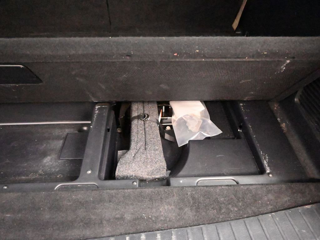 Used 2023 Ford Expedition Max Limited image 33