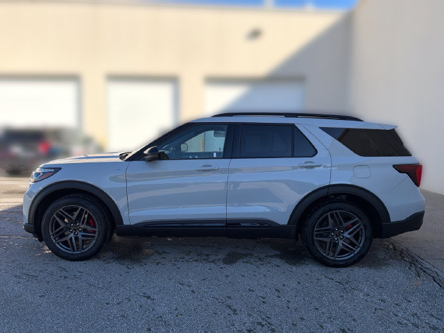 New 2027 Ford Explorer ST-Line w/ Premium Package AWD/4WD image 10