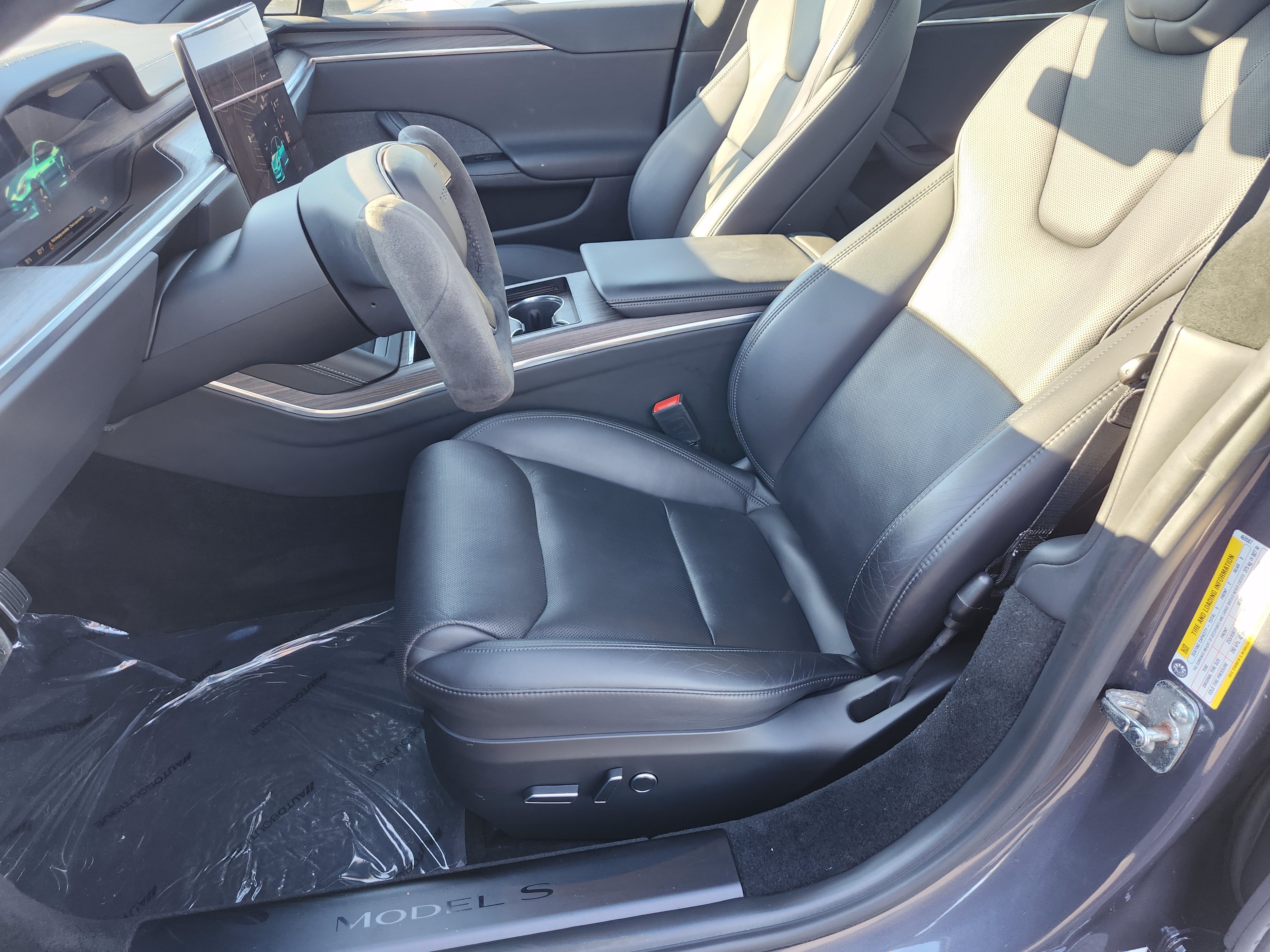 Used 2022 Tesla Model S AWD/4WD image 25
