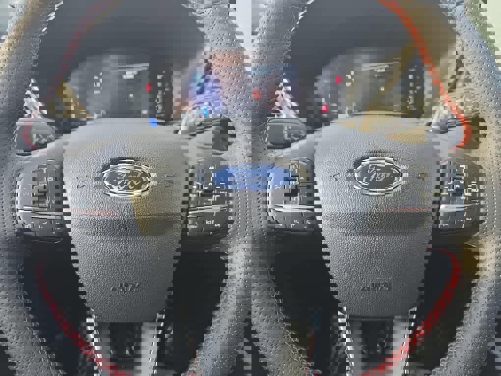 Used 2023 Ford Escape ST-Line Select w/ Tech Pack #1 AWD/4WD image 18