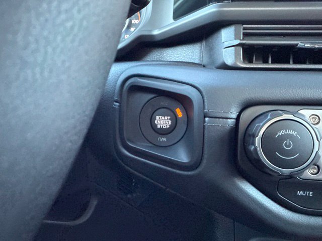 New 2026 Jeep Gladiator Rubicon AWD/4WD image 13