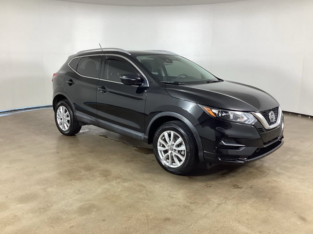 Used 2020 Nissan Rogue Sport SV FWD image 5