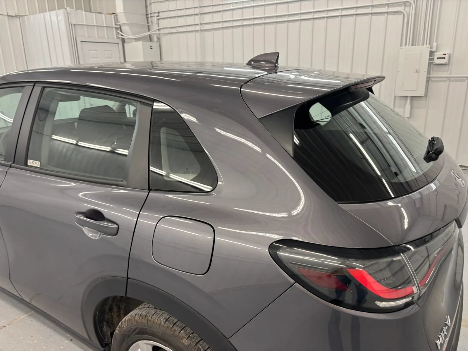 Used 2025 Honda HR-V LX image 23