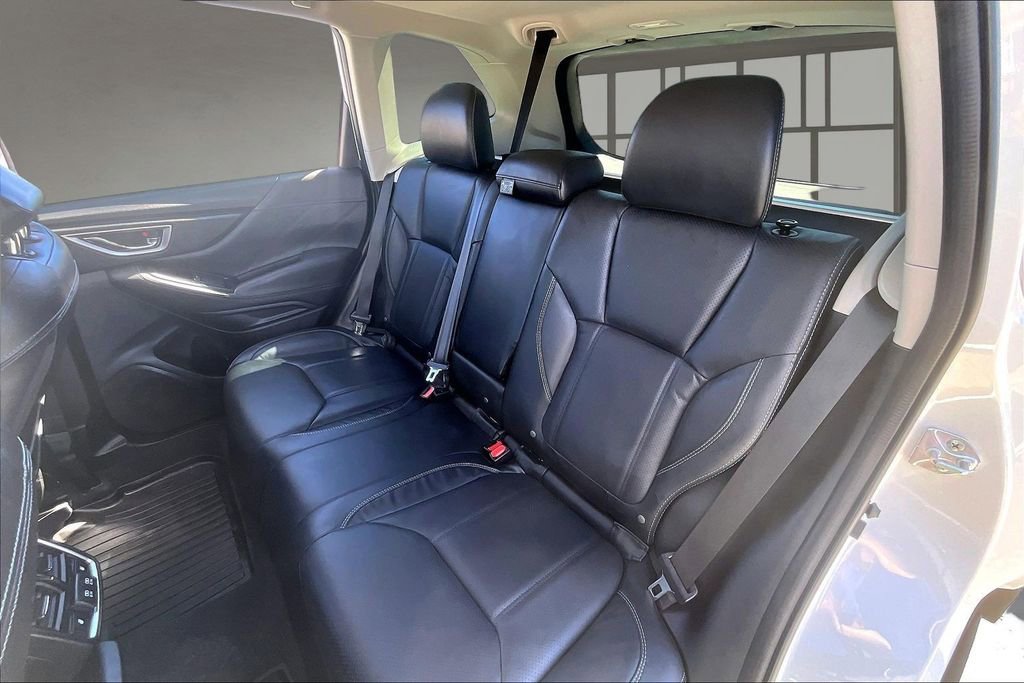 Used 2022 Subaru Forester Touring image 22