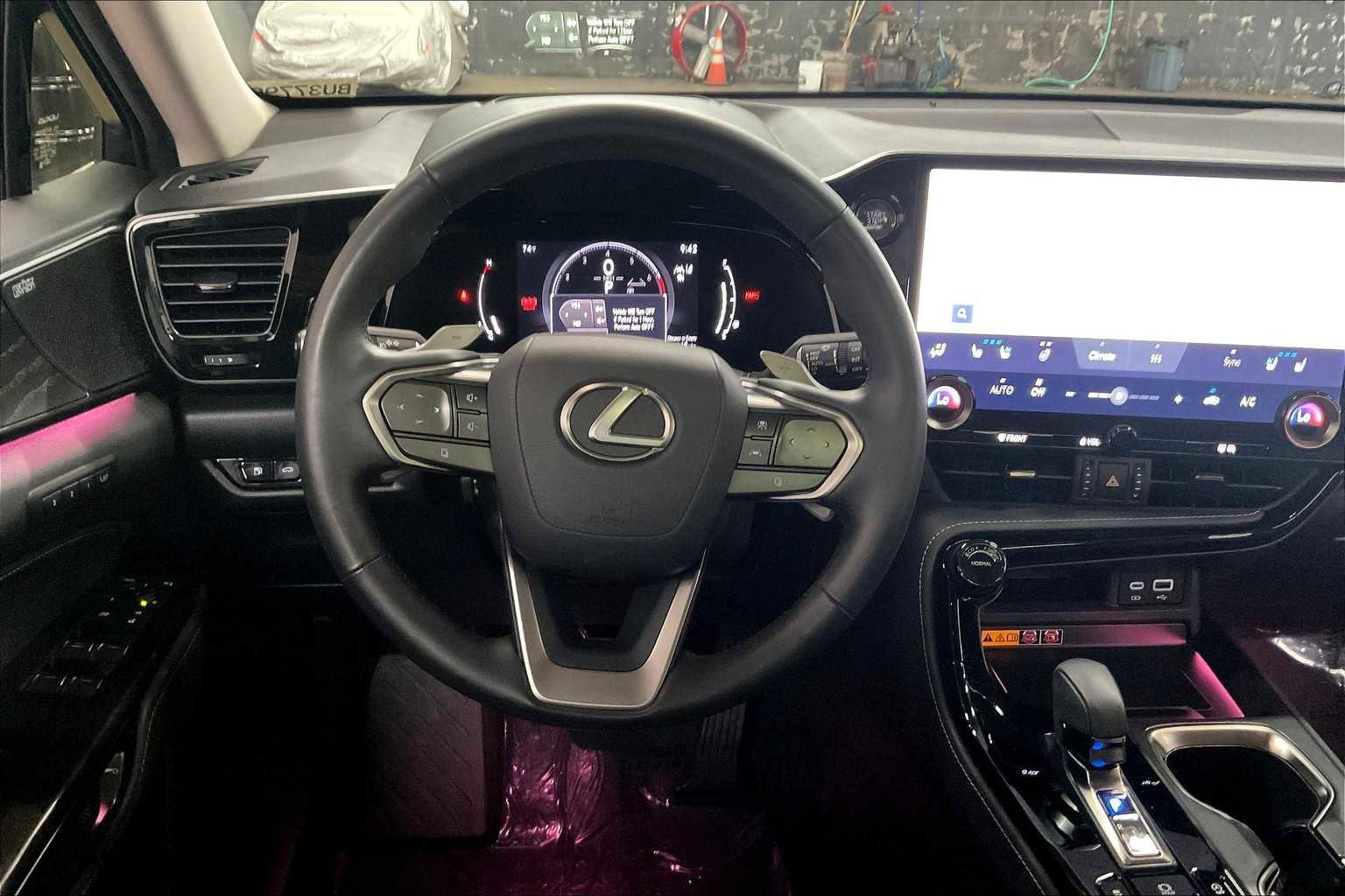 Used 2025 Lexus NX 350 AWD w/ Luxury Package image 8