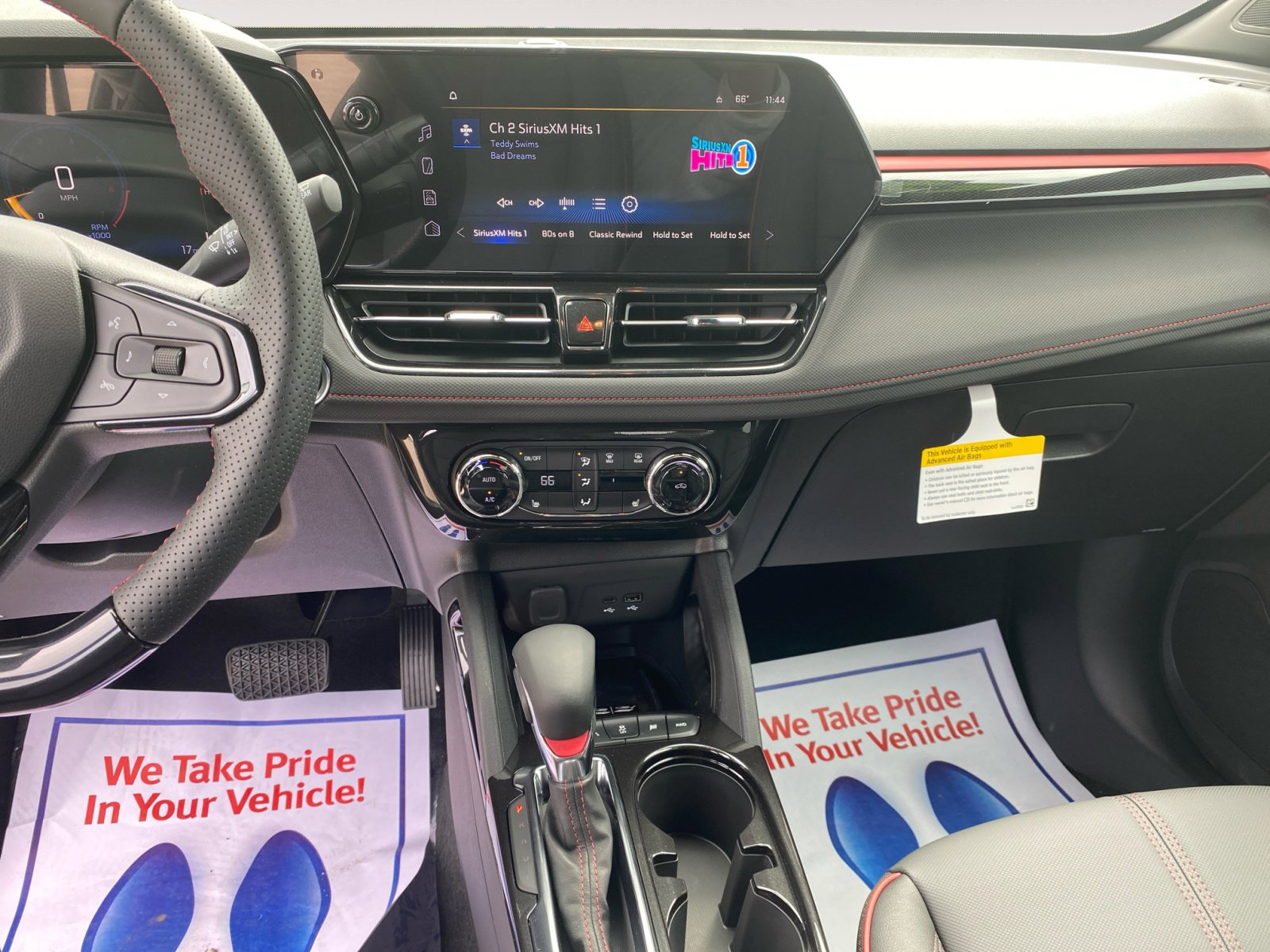 New 2025 Chevrolet TrailBlazer RS w/ Convenience Package image 11