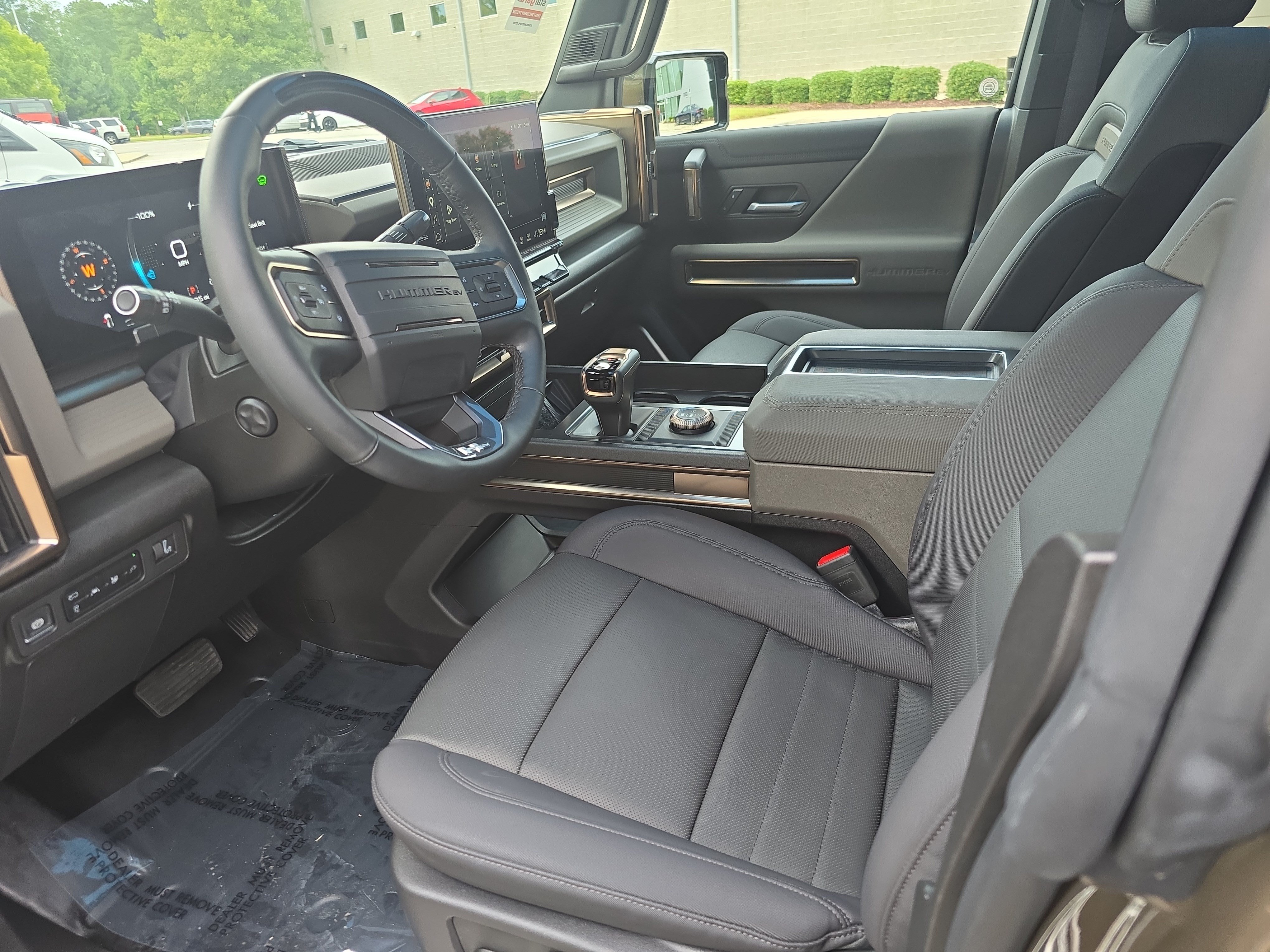 Used 2025 GMC Hummer EV 2X AWD/4WD image 15