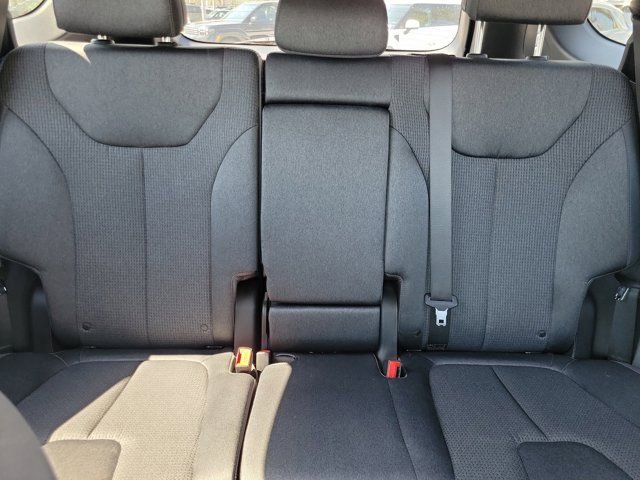 Certified 2023 Hyundai Santa Fe SE FWD image 29