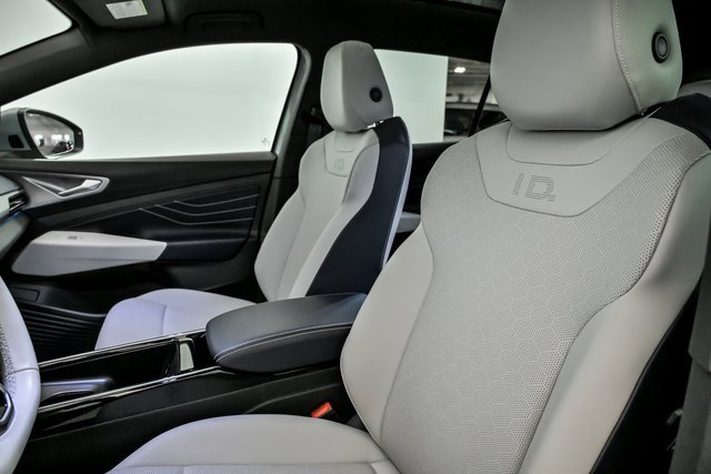 Certified 2023 Volkswagen ID.4 Pro S Plus image 10