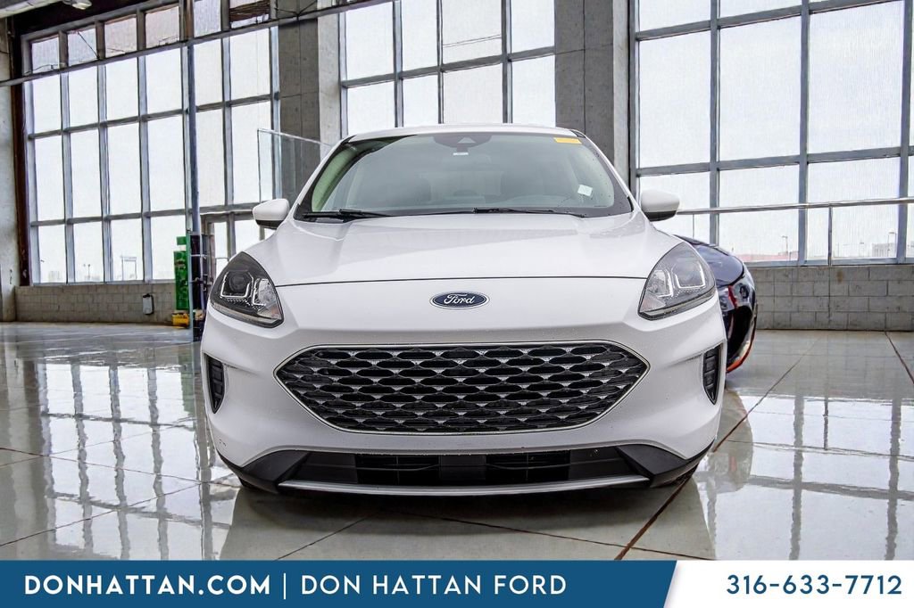 Used 2020 Ford Escape SE image 19