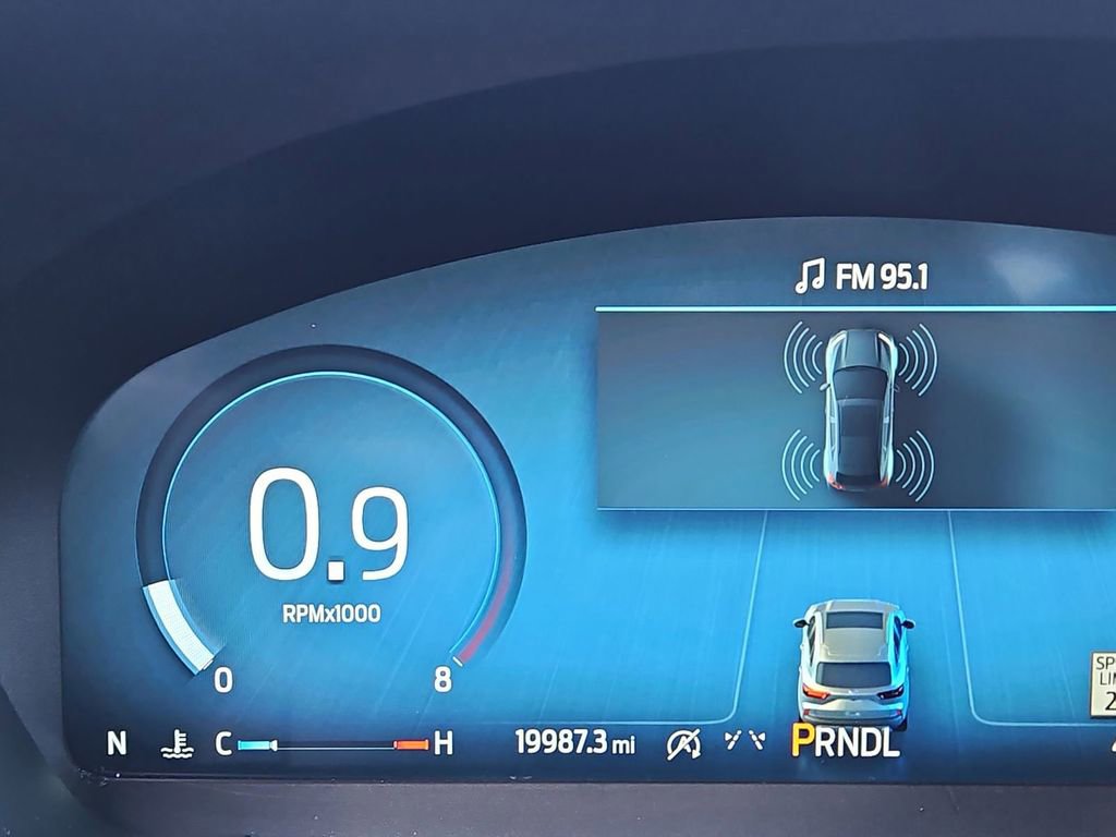 Used 2024 Ford Escape Platinum image 13