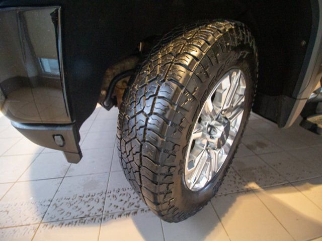 Used 2020 GMC Sierra 3500 Denali w/ Denali Ultimate Package image 23