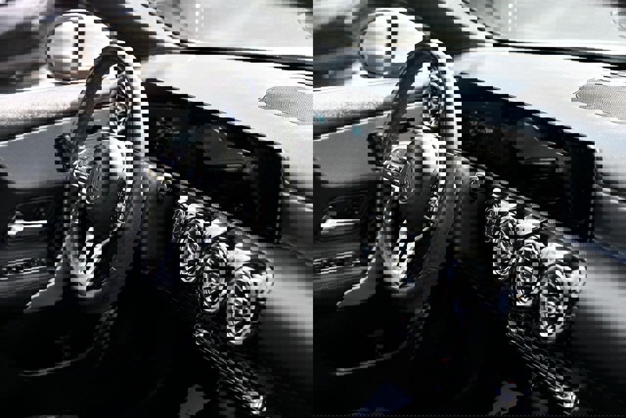 Used 2020 Mercedes-Benz A 220 w/ Premium Package image 17