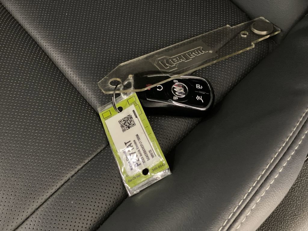 Used 2023 Buick Enclave Essence w/ Experience Buick Package FWD image 19