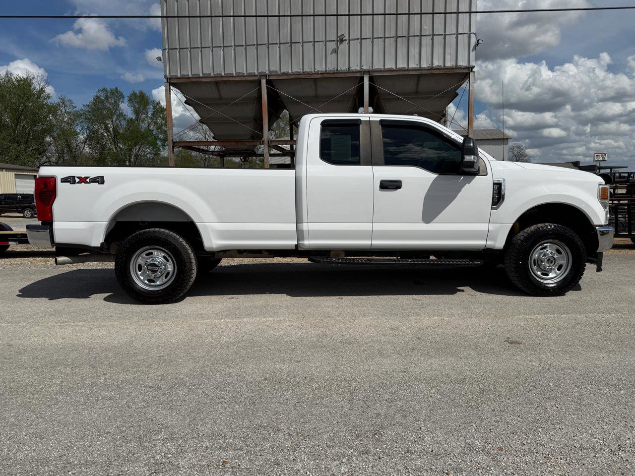 Used 2020 Ford F250 XL w/ Power Equipment Group image 7