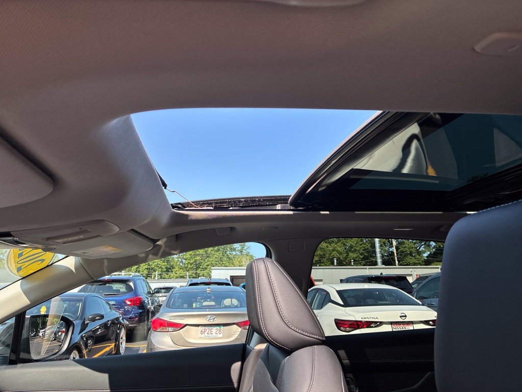 Certified 2025 Nissan Murano SL w/ Cargo Package AWD/4WD image 22