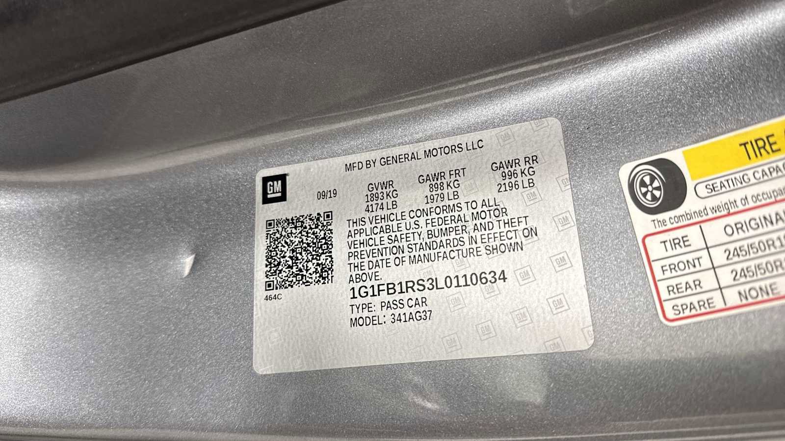 Used 2020 Chevrolet Camaro LT image 11