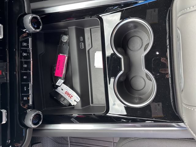 New 2026 Chevrolet Tahoe LS w/ LS Custom Edition AWD/4WD image 18