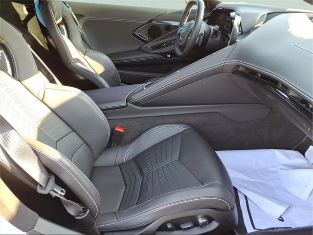 Used 2024 Chevrolet Corvette Stingray Premium Conv w/ Z51 Performance Package image 21