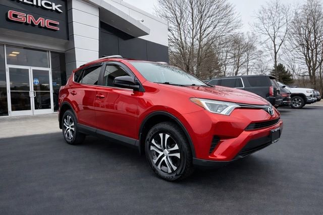 Used 2016 Toyota RAV4 LE image 6