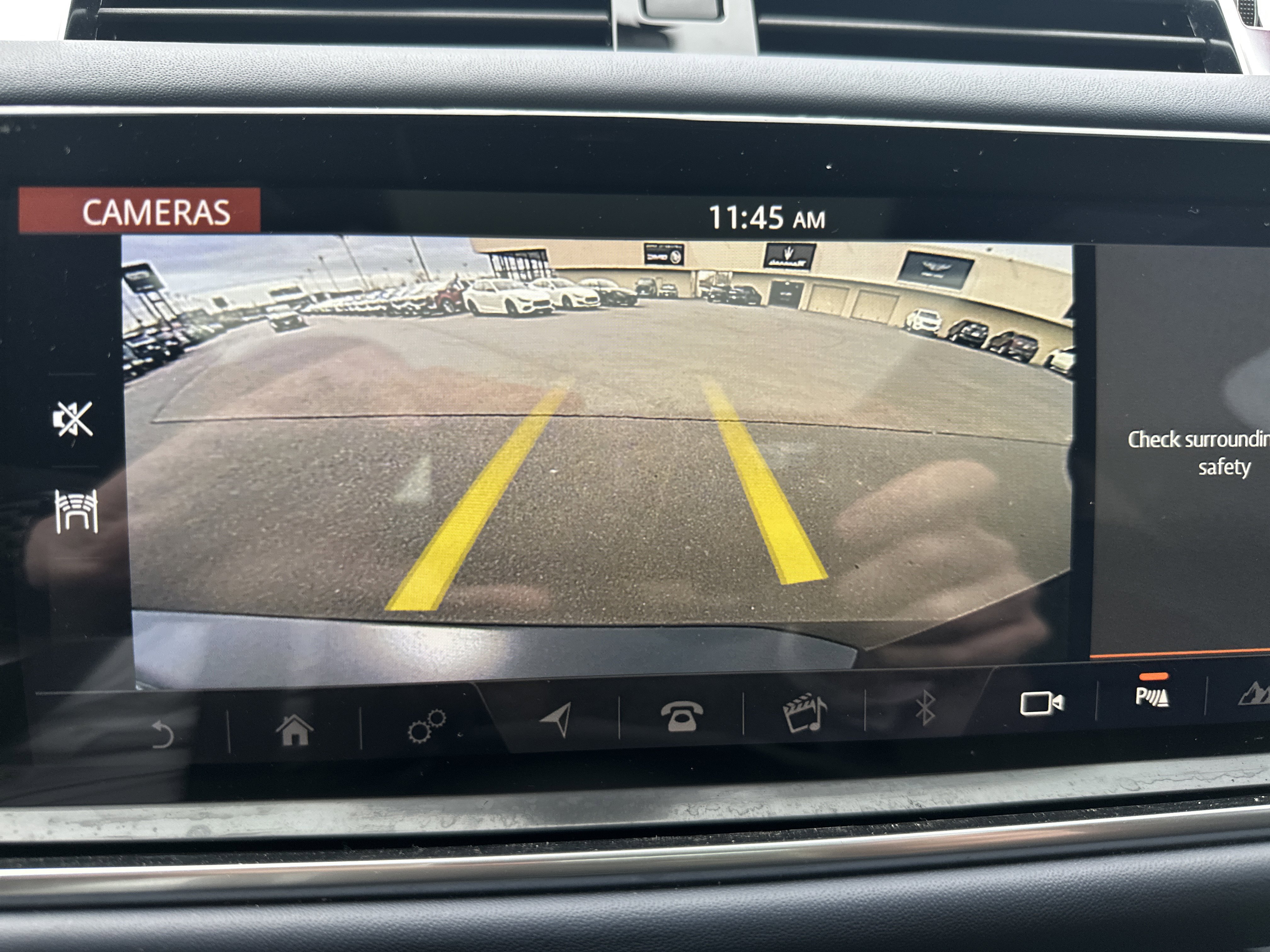 Used 2021 Land Rover Range Rover Sport HST image 31