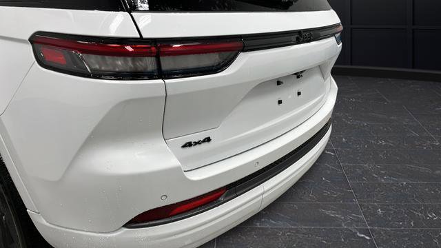 New 2026 Jeep Grand Cherokee Limited AWD/4WD image 34