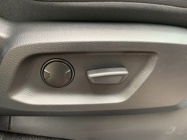 Used 2023 Ford Ranger Lariat w/ Tremor Off-Road Package image 13