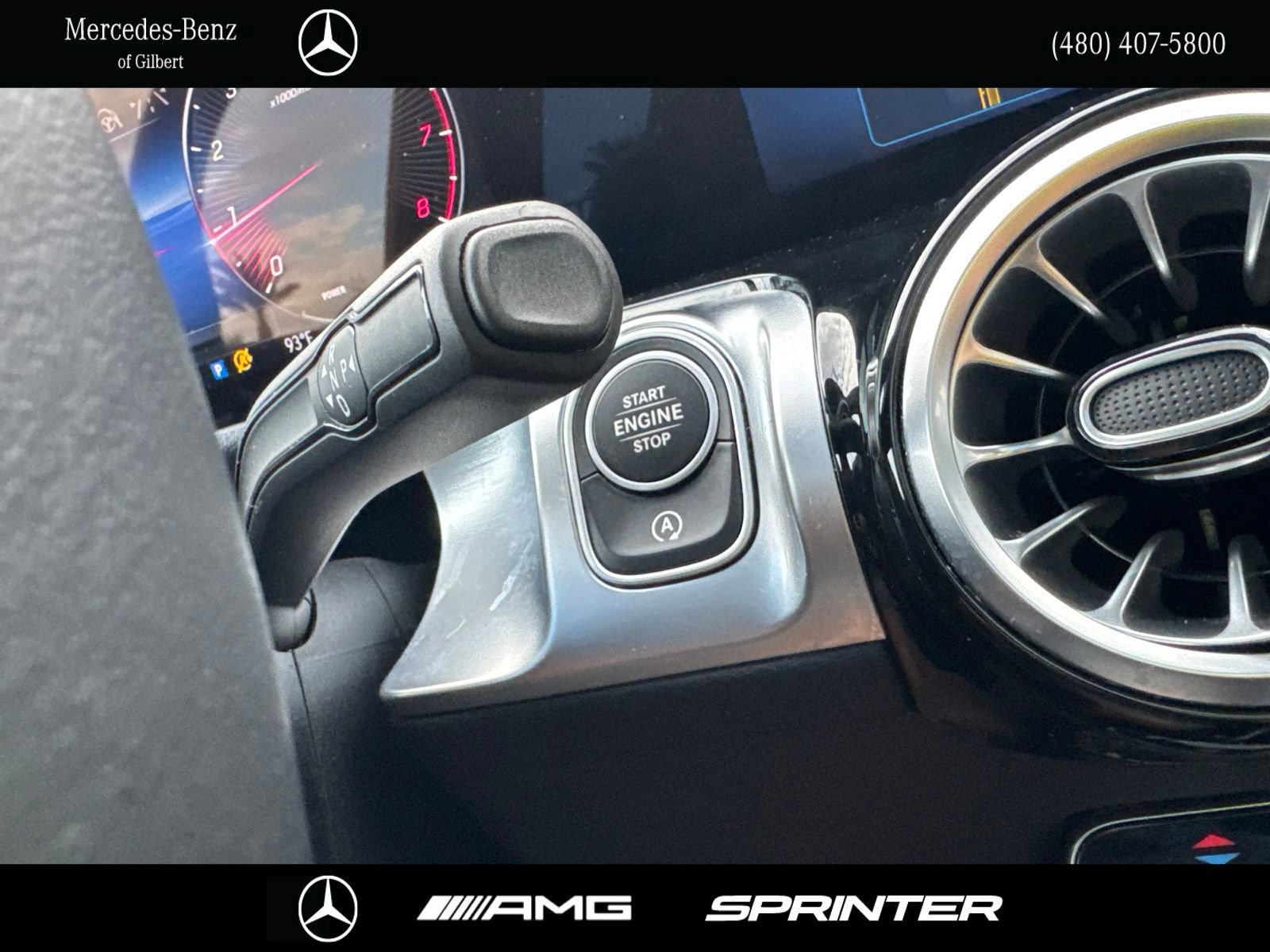 Used 2024 Mercedes-Benz GLB 250 image 28