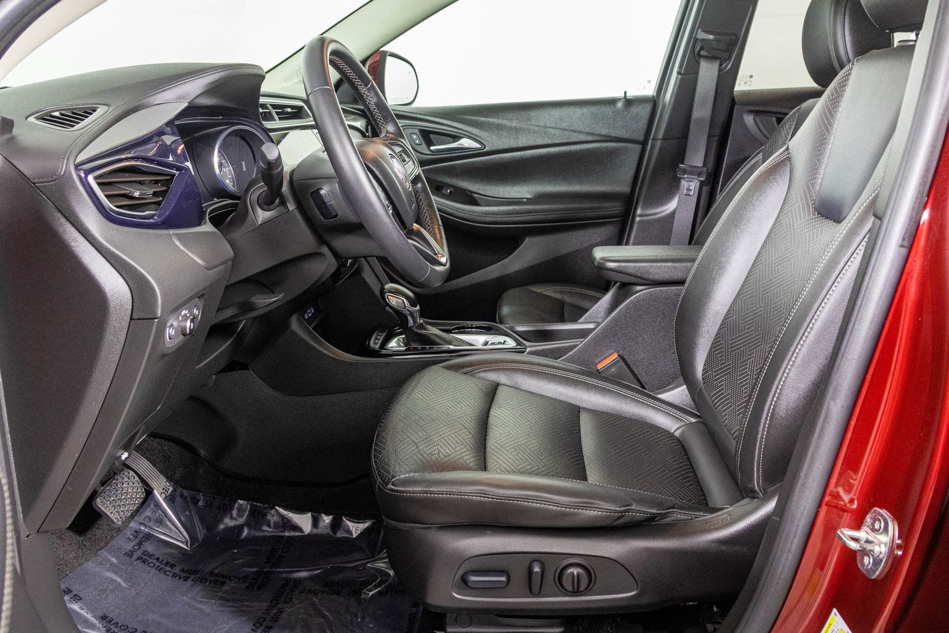 Used 2022 Buick Encore GX Essence w/ Experience Buick Package AWD/4WD image 24