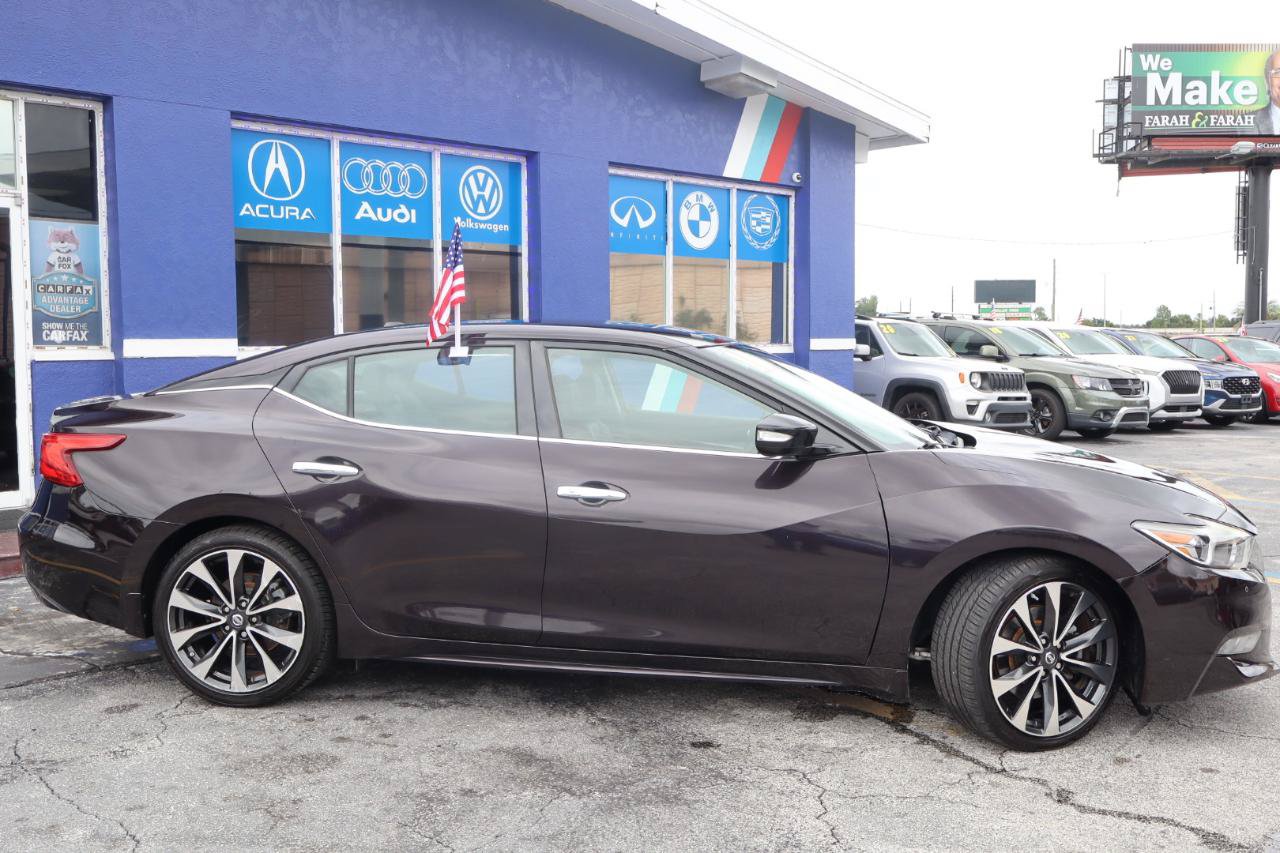 Used 2016 Nissan Maxima SR FWD image 4