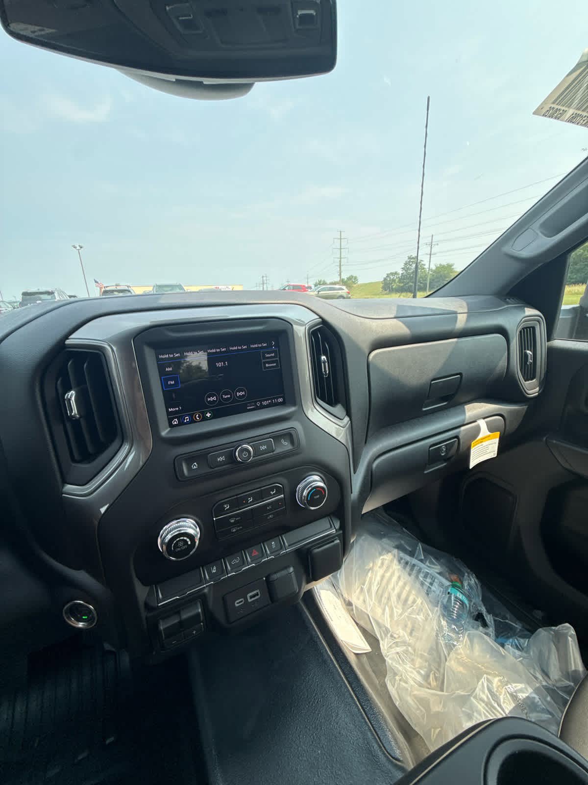New 2026 GMC Sierra 2500 Pro w/ Convenience Package AWD/4WD image 36