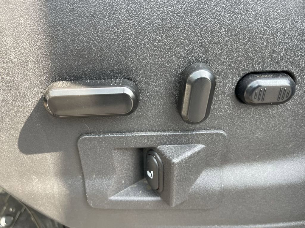 Used 2018 Ford Transit 350 XLT image 8