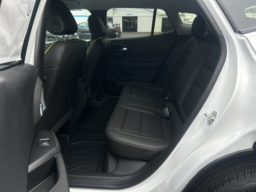 New 2026 Chevrolet Trax ACTIV FWD image 29