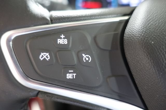 Used 2018 Chevrolet Equinox LT FWD image 13