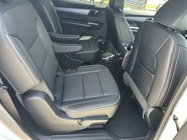 New 2026 Buick Enclave Preferred w/ Power Package FWD image 31