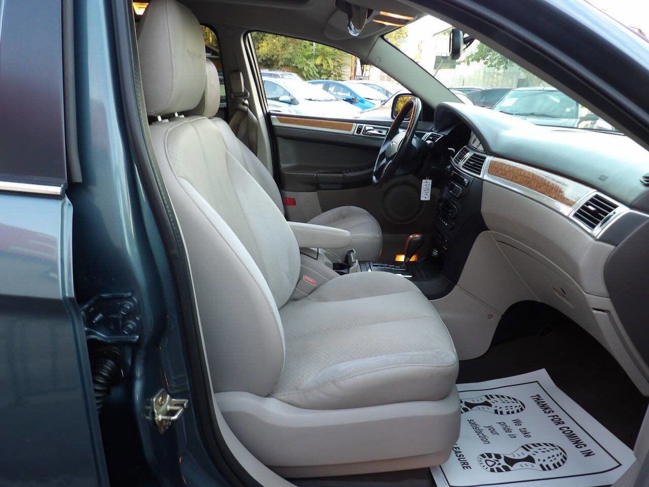 Used 2006 Chrysler Pacifica Limited image 6