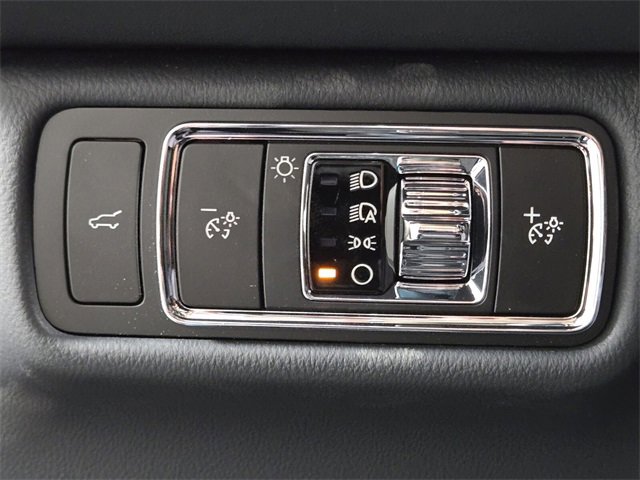 New 2025 Lincoln Aviator AWD w/ Jet Appearance Package image 26