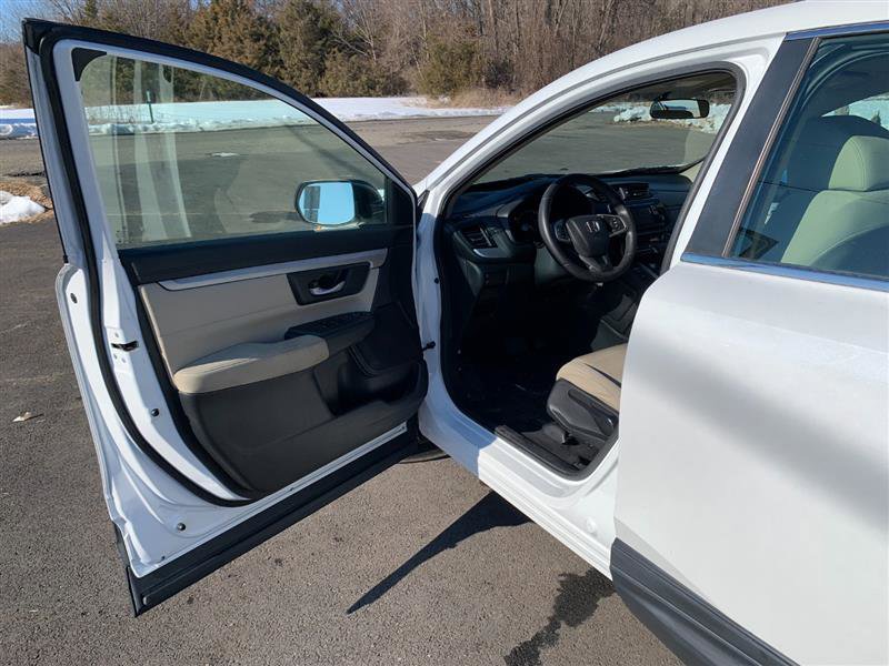 Used 2019 Honda CR-V LX image 29