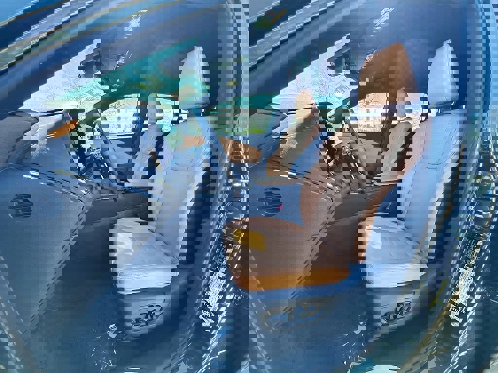 Used 2025 Lexus RX 350 FWD w/ Technology Package image 19