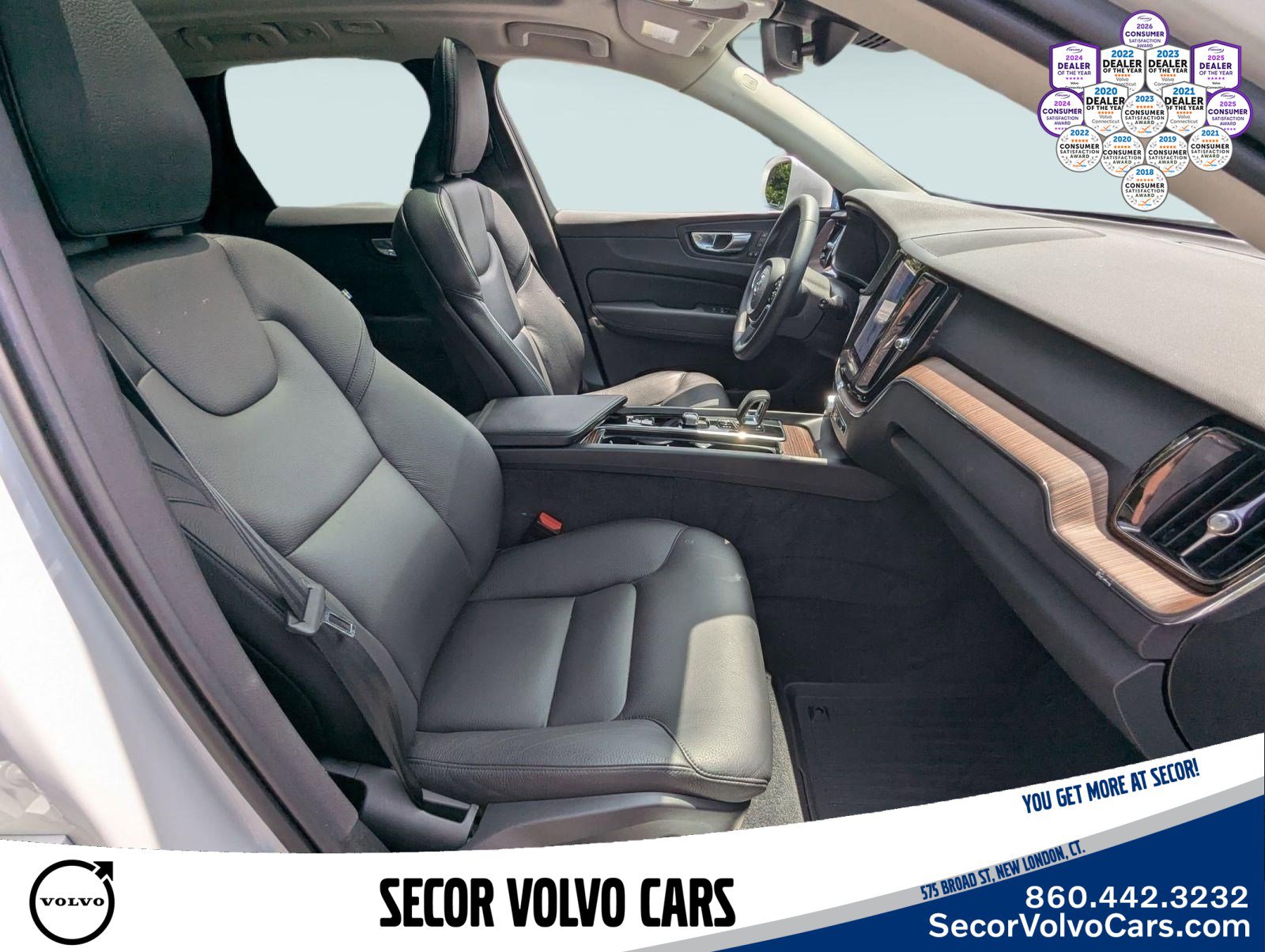 Certified 2023 Volvo XC60 B5 Plus w/ Climate Package AWD/4WD image 23