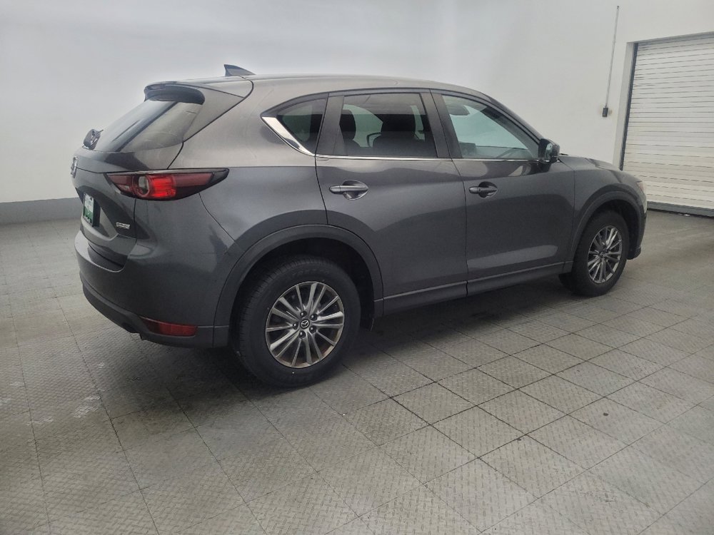 Used 2017 MAZDA CX-5 Touring image 10