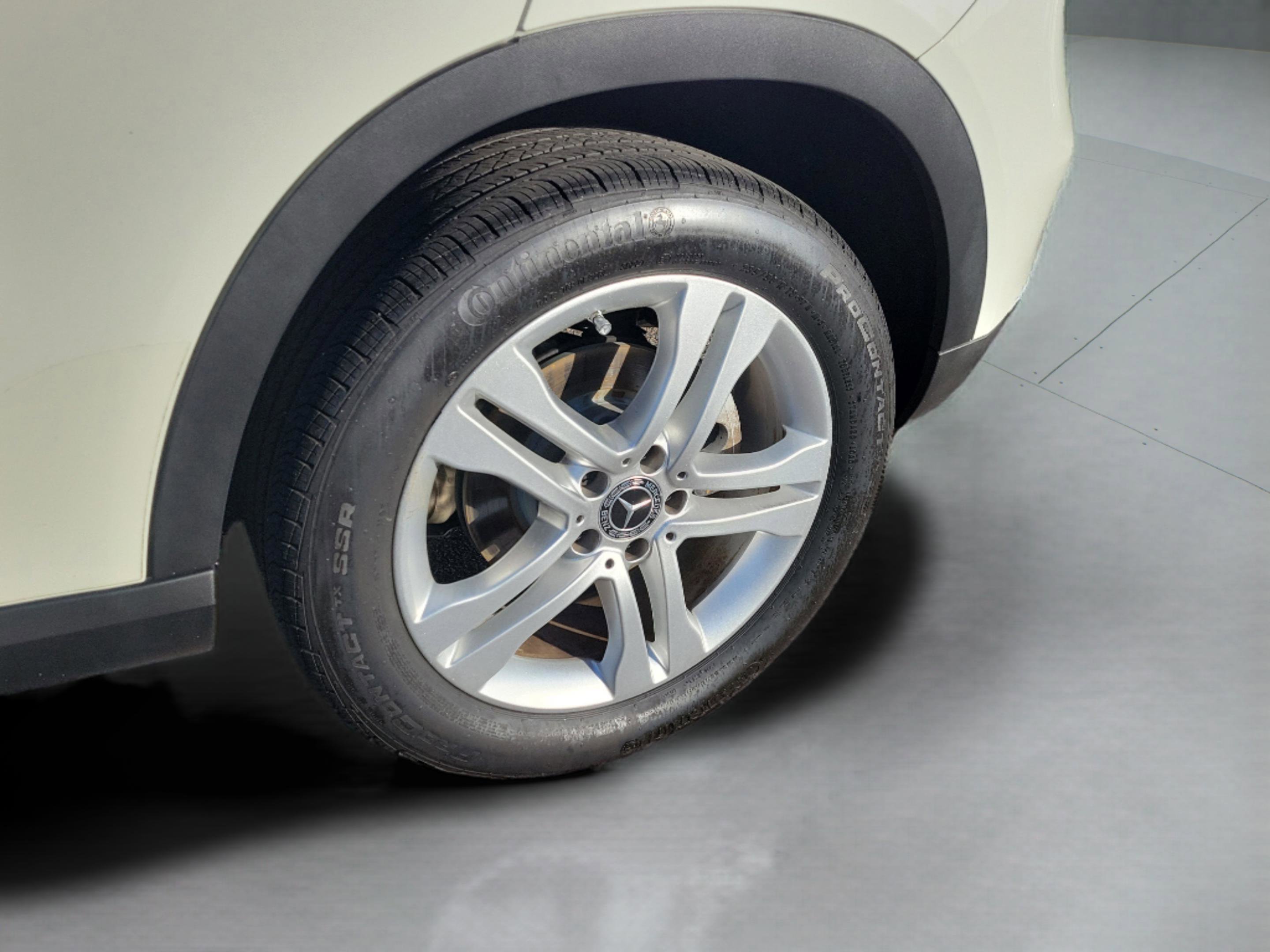 Certified 2018 Mercedes-Benz GLA 250 image 34