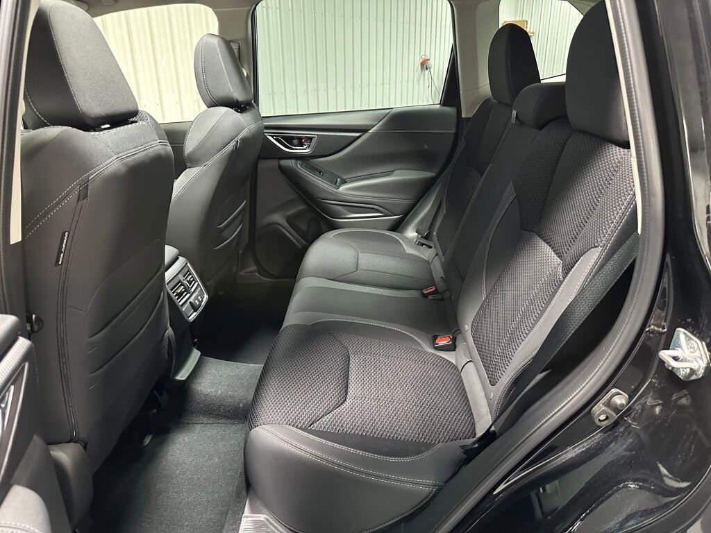 Used 2023 Subaru Forester Premium image 10