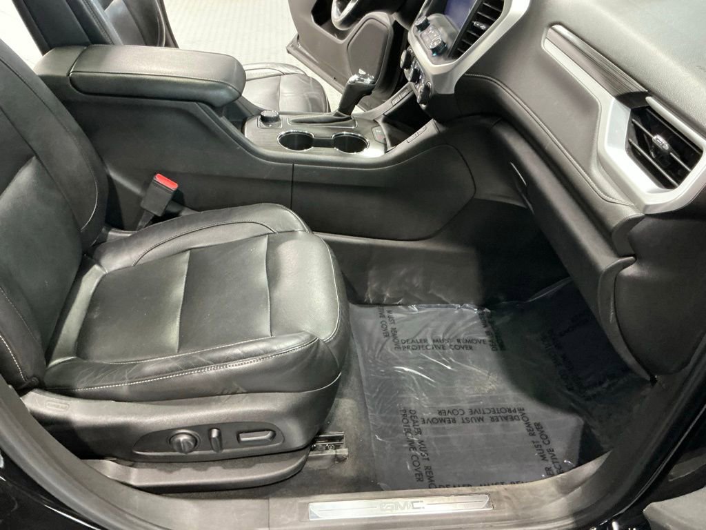 Used 2019 GMC Acadia SLT w/ LPO, Floor Liner Package FWD image 14