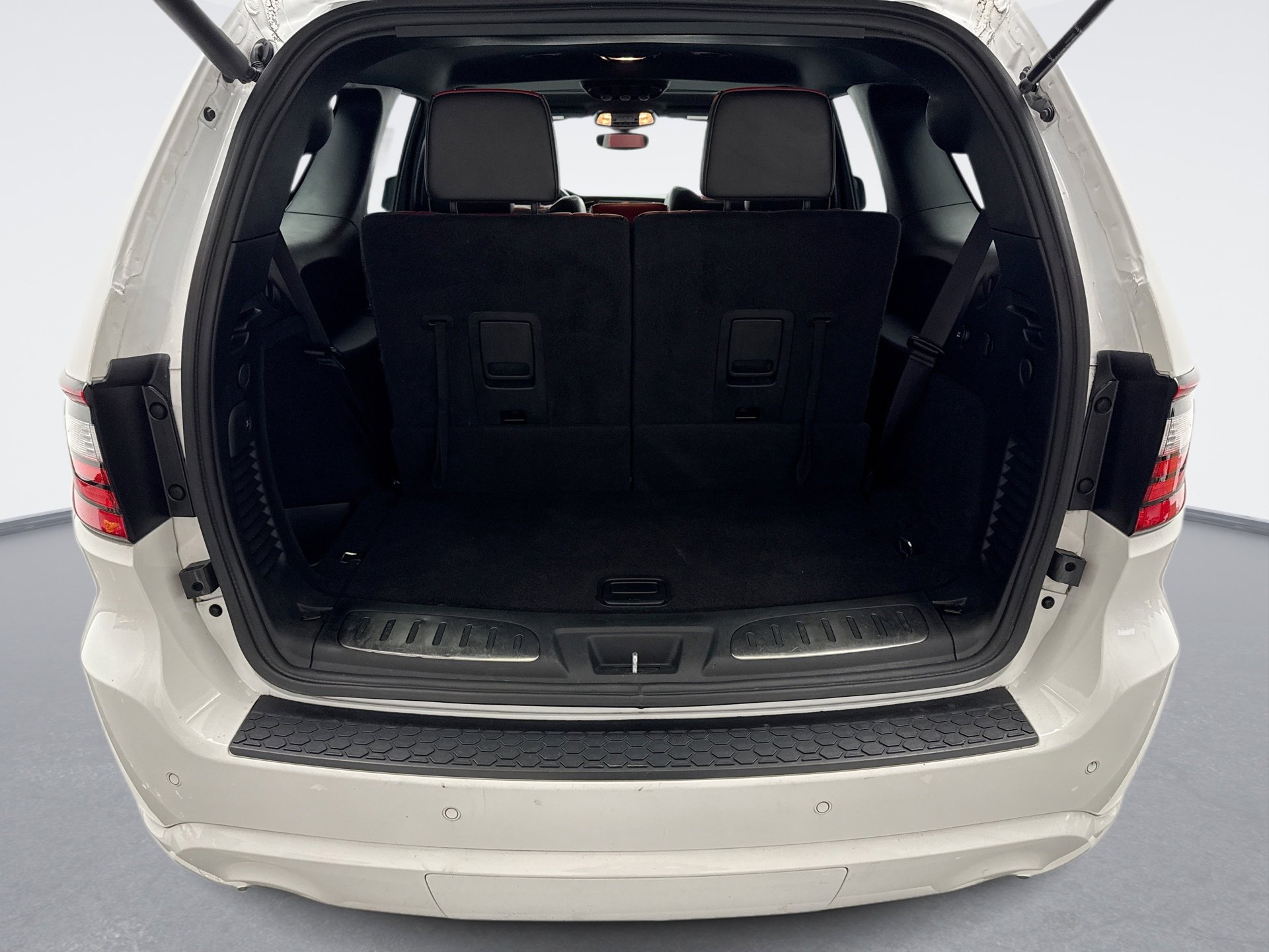 Used 2022 Dodge Durango R/T w/ Blacktop Package image 23