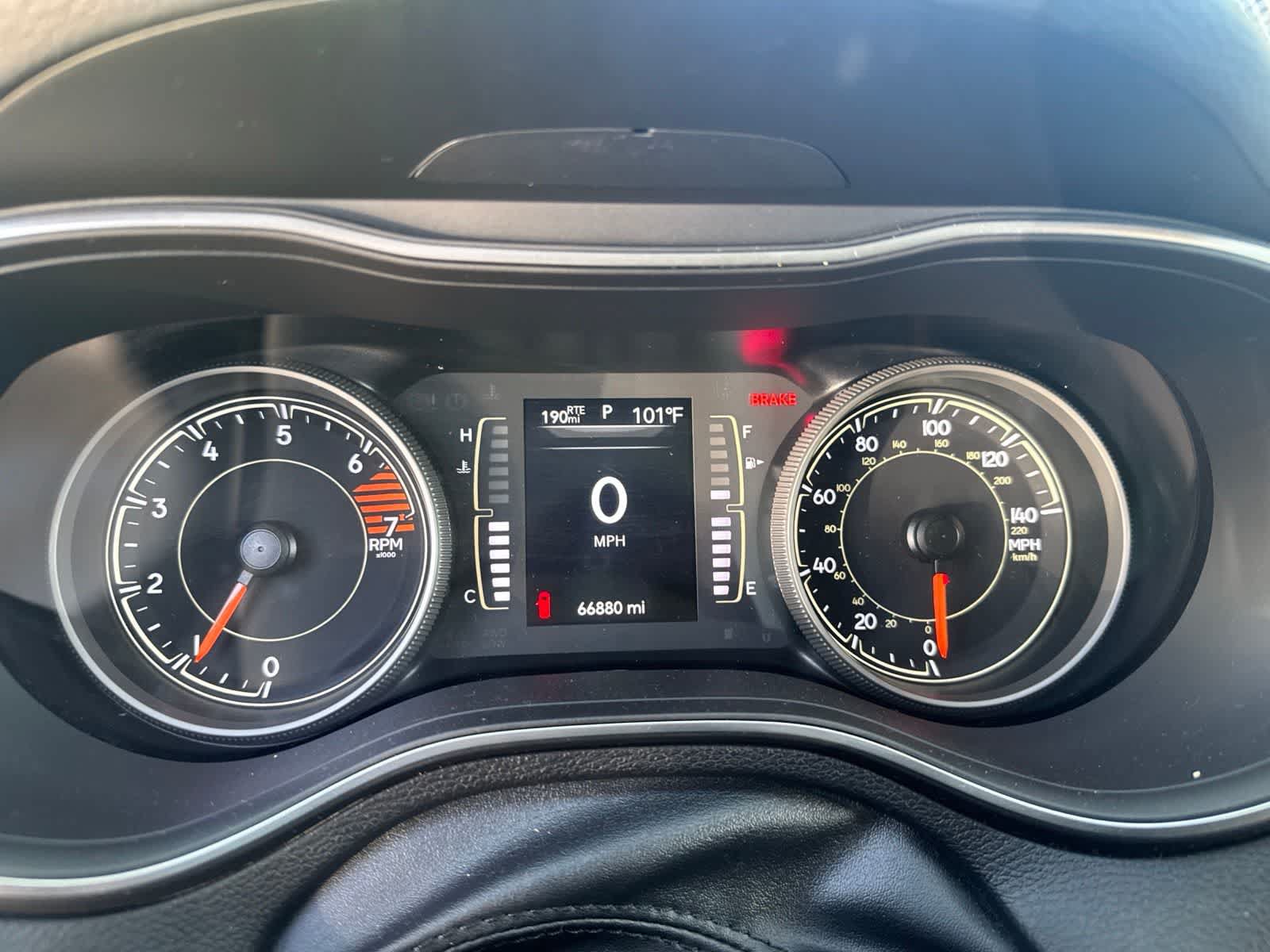 Used 2021 Jeep Cherokee Latitude FWD image 10