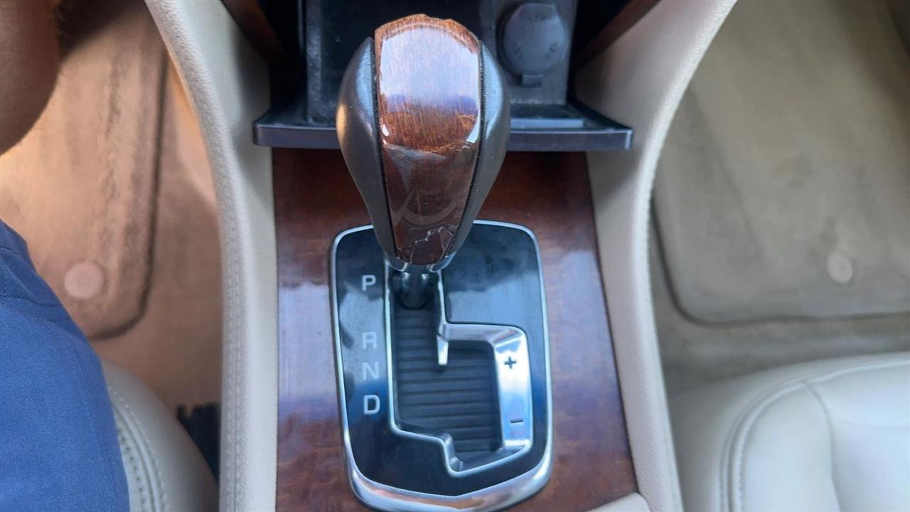 Used 2008 Cadillac SRX V8 RWD image 40